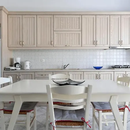 White Paros *